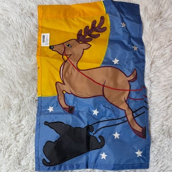 Set of 2 Jetmax Interntl Poinsettia & Reindeer Christmas Nylon Christmas Flags - Picture 11 of 13